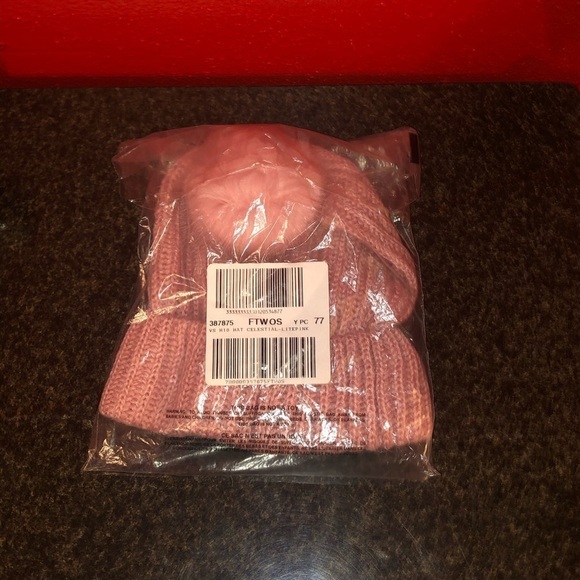PINK Victoria’s Secret Beanie - Picture 5 of 5